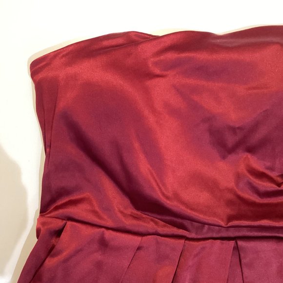 Reitmans Red Satin Cocktail Dress with Removable Straps - Picture 2 of 6